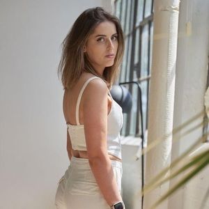 Meet your Posher, Mirjana